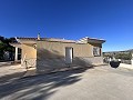 Magnifique villa avec piscine et vue sur la montagne à Petrer in Alicante Dream Homes Castalla 