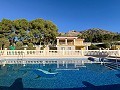 Villa met panoramisch uitzicht en alle voorzieningen op slechts een steenworp afstand in Alicante Dream Homes Castalla 