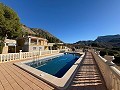 Villa met panoramisch uitzicht en alle voorzieningen op slechts een steenworp afstand in Alicante Dream Homes Castalla 