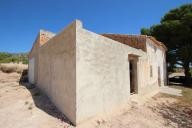 Landhuis met 100.000M2 olijven en amandelen in Alicante Dream Homes Castalla 