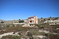 Deux propriétés sur un grand terrain préparé pour 11 villas, à Baños de Fortuna, Murcie in Alicante Dream Homes Castalla 