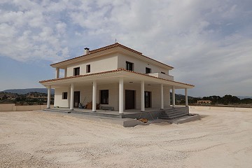 Villa de luxe de 5 chambres avec piscine