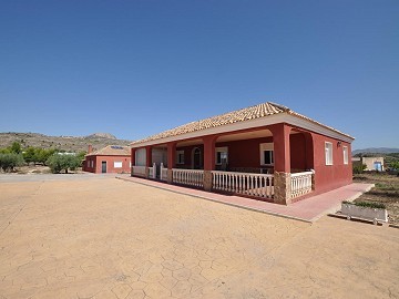 Grande maison familiale de 4 chambres avec maison d'hôtes de 4 chambres