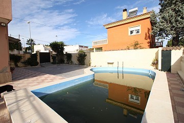 Santa Elena townhouse for sale in Monovar, Alicante