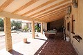 Villa met 4 slaapkamers en 3 badkamers met garage en tuin met ruimte voor een zwembad in Alicante Dream Homes Castalla 