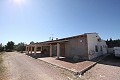 Villa met 4 slaapkamers en 3 badkamers met garage en tuin met ruimte voor een zwembad in Alicante Dream Homes Castalla 