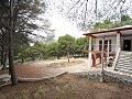 Großes rustikales Haus in einem Nationalpark mit Schieferdach. in Alicante Dream Homes Castalla 