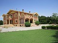 Villa mit 6 Betten, 3 km von Yecla entfernt in Alicante Dream Homes Castalla 