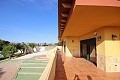 Große freistehende Villa mit Pool in der Nähe der Stadt in Elda-Petrer in Alicante Dream Homes Castalla 