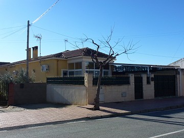 Villa en venta en Hondón de los Frailes