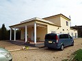 Prachtige villa met 6 slaapkamers en 3 badkamers met solarium in Zarra, Valencia in Alicante Dream Homes Castalla 