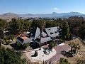 Superbe villa individuelle avec une deuxième maison, à distance de marche de Monovar in Alicante Dream Homes Castalla 