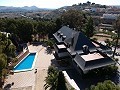 Atemberaubende freistehende Villa mit einem zweiten Haus, nur wenige Gehminuten von Monovar entfernt in Alicante Dream Homes Castalla 