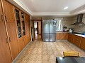 Villa met 4 slaapkamers en 2 badkamers in Alicante Dream Homes Castalla 