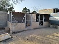 Dorpshuis met 8 slaapkamers en 2 badkamers met stallen en kennels in Alicante Dream Homes Castalla 