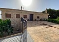 Massive Villa mit 5 Schlafzimmern, 3 Bädern und Stallungen in Alicante Dream Homes Castalla 