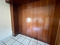 Herenhuis met 5 slaapkamers en 2 badkamers dat moet worden gerenoveerd in Alicante Dream Homes Castalla 