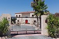 Superbe villa de 7 chambres avec piscine à Barbarroja in Alicante Dream Homes Castalla 