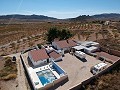 Impressionnante grande maison avec 2ème maison plus piscine et garages in Alicante Dream Homes Castalla 