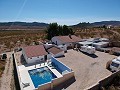 Impresionante casa grande con 2da casa más piscina y garajes in Alicante Dream Homes Castalla 