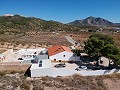 Beeindruckendes großes Haus mit 2. Haus plus Pool und Garagen in Alicante Dream Homes Castalla 