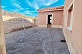 Villa met 3 slaapkamers en 2 badkamers, zwembad en garage in Alicante Dream Homes Castalla 