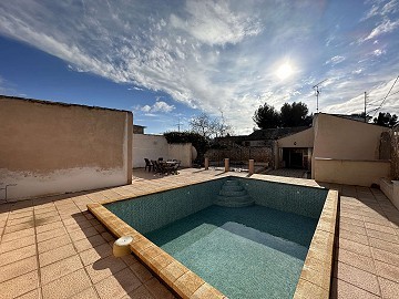 Maison de village avec piscine entre Monovar et Pinoso