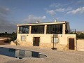 Prachtige villa klaar om in te trekken met gastenverblijf en zwembad in Alicante Dream Homes Castalla 