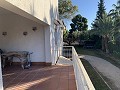 Prachtige villa met 5 slaapkamers, 3 badkamers, zwembad en tennisbaan. in Alicante Dream Homes Castalla 