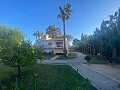 Atemberaubende Villa mit 5 Schlafzimmern, 3 Bädern, Pool und Tennisplatz. in Alicante Dream Homes Castalla 