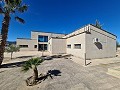 Atemberaubende 5-Bett-Villa mit Pool in Alicante Dream Homes Castalla 