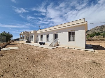 Belle villa de 3 chambres et 2 salles de bain avec vue sur la montagne