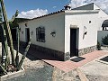 Geräumige Finca mit Swimmingpool und Carport in Hondon de las Nieves in Alicante Dream Homes Castalla 