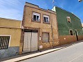 Maison divisée en 2 appartements - a besoin de réparations structurelles ou de reconstruction in Alicante Dream Homes Castalla 