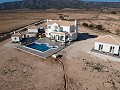 Luxuriöse Neubauvilla mit Gästehaus und Garagenoption in Alicante Dream Homes Castalla 