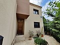 Maison de ville avec jardin et garage à Pinoso in Alicante Dream Homes Castalla 