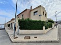 Maison de ville avec jardin et garage à Pinoso in Alicante Dream Homes Castalla 