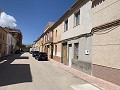 Herenhuis momenteel met 3 slaapkamers en grote binnenplaats in Alicante Dream Homes Castalla 