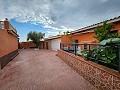 Villa surélevée avec piscine et belle vue sur la mer in Alicante Dream Homes Castalla 