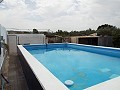 Villa met 3 slaapkamers, gastenverblijf, zwembad en garage in Alicante Dream Homes Castalla 