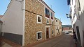 Schönes Stadthaus mit 6 Schlafzimmern und Terrasse in Alicante Dream Homes Castalla 