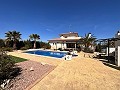 Vrijstaande villa in Pinoso met gastenverblijf en zwembad in Alicante Dream Homes Castalla 