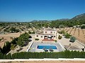 Grande maison exécutive de 5 chambres avec piscine 10x5 in Alicante Dream Homes Castalla 