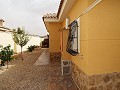 Villa met 4 bedden en 2 badkamers, zwembad, sauna en zomerkeuken in Alicante Dream Homes Castalla 