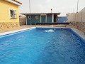 Villa met 4 bedden en 2 badkamers, zwembad, sauna en zomerkeuken in Alicante Dream Homes Castalla 