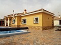 Villa avec 4 chambres et 2 salles de bains, piscine, sauna et cuisine d'été in Alicante Dream Homes Castalla 