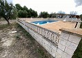 Villa de 4 dormitorios con piscina a sólo 500 metros a pie del pueblo de Sax in Alicante Dream Homes Castalla 