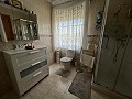 Mooi landhuis met 7 slaapkamers en 3 badkamers en privézwembad in Sax in Alicante Dream Homes Castalla 