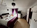 Mooi landhuis met 7 slaapkamers en 3 badkamers en privézwembad in Sax in Alicante Dream Homes Castalla 