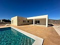 Hermosa villa de nueva construcción lista para usar in Alicante Dream Homes Castalla 